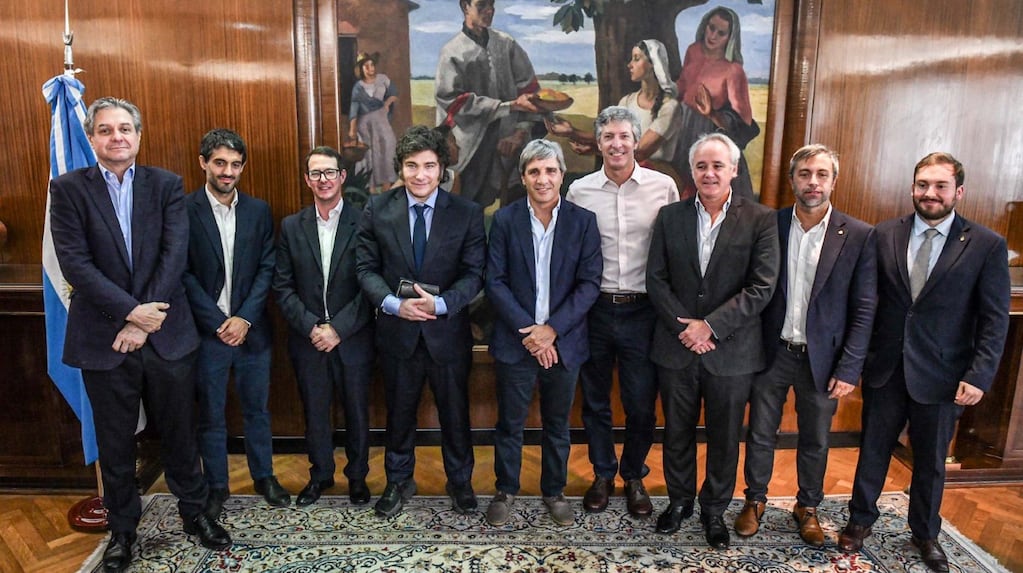 En medio de la tensión por las tasas, el Gobierno enfrenta vencimientos por $24 billones antes de las elecciones