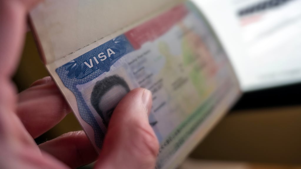 Adiós a la renovación automática de la visa a EE.UU: los nuevos cambios en el trámite a partir de septiembre
