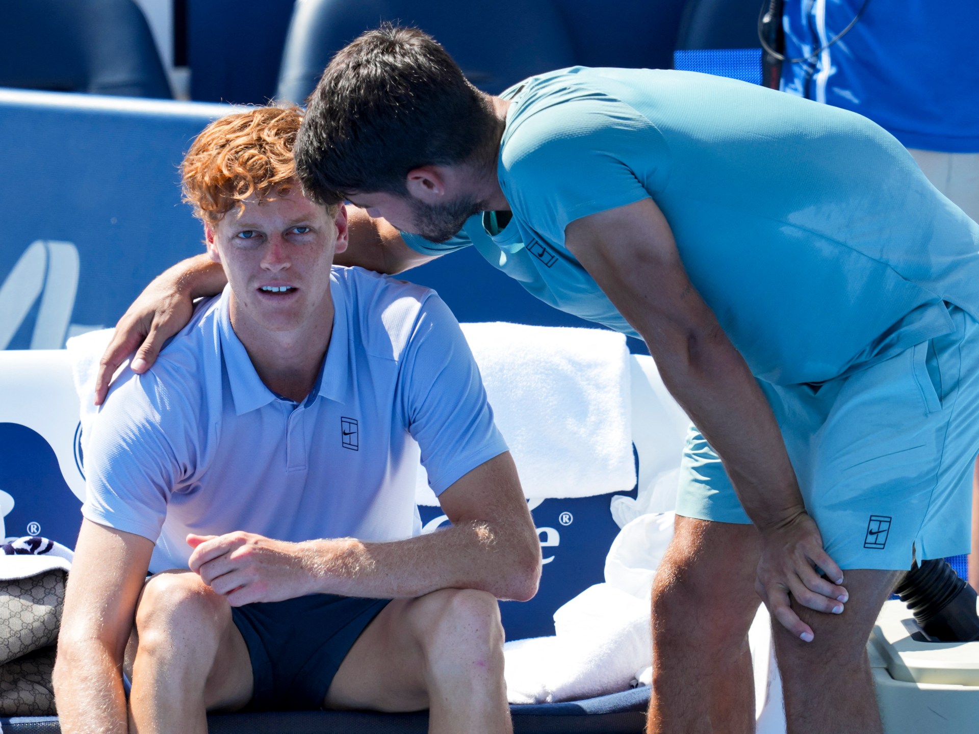 Carlos Alcaraz gana la final de Cincinnati después de que Jannik Sinner se retire