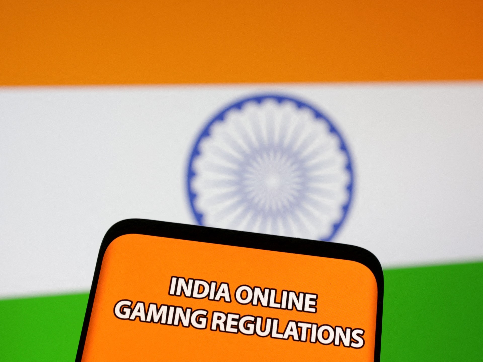 El parlamento de la India prohíbe la vasta industria de juegos de azar en línea