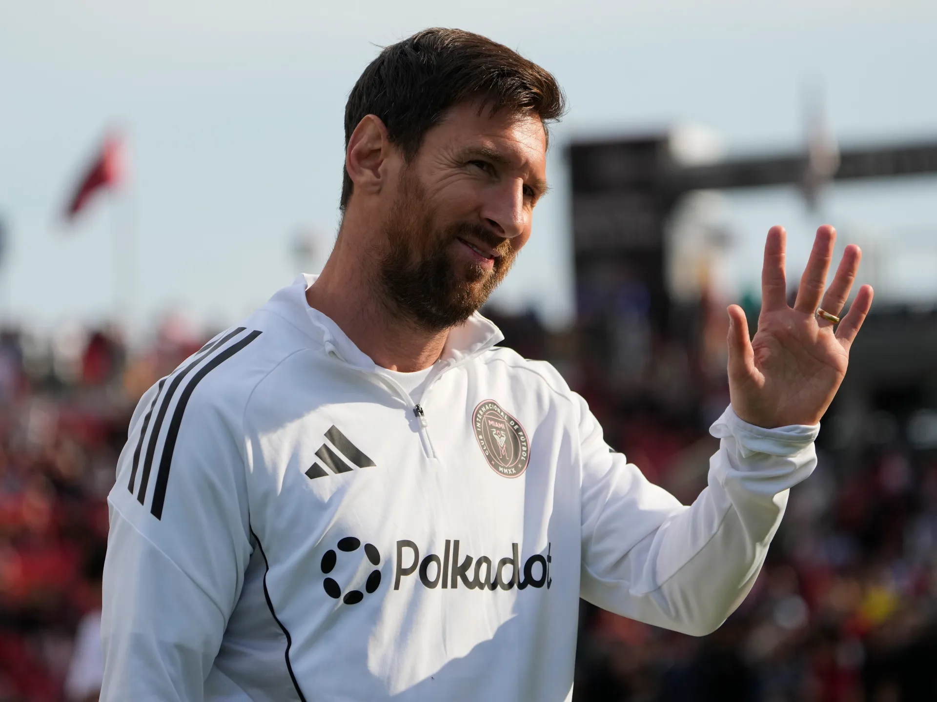 Messi firma un nuevo contrato con el Inter de Miami para mantener a la estrella argentina en la MLS hasta 2028