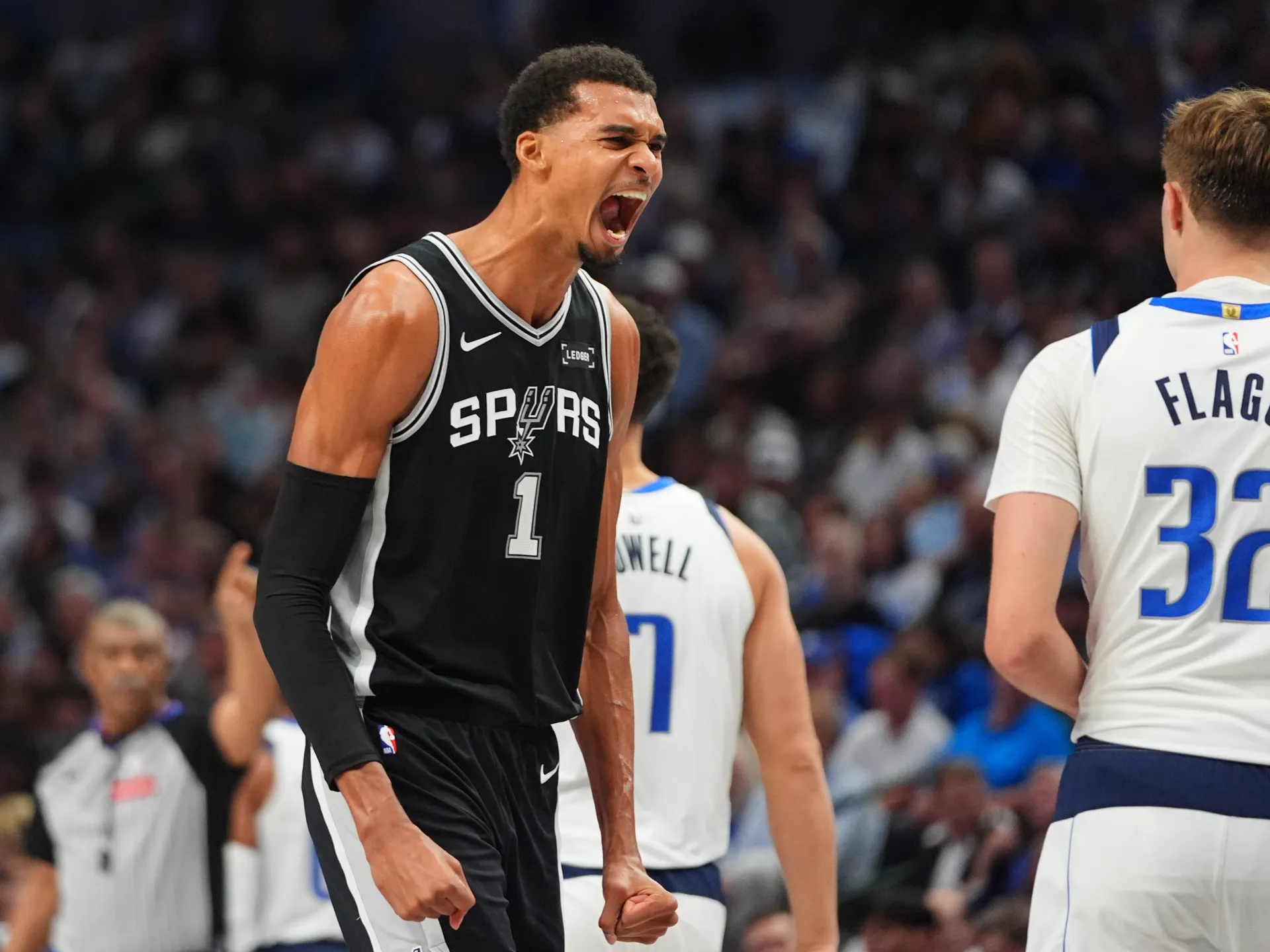 Victor Wembanyama anota 40 puntos y los Spurs dominan a los Mavericks en la NBA
