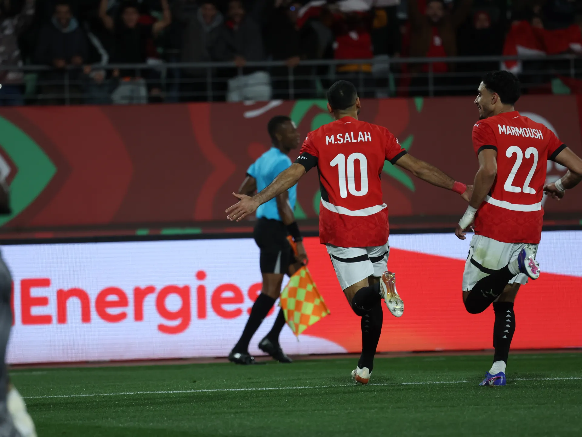 Salah marca un gol mientras Egipto se recupera para vencer a Zimbabwe en la AFCON 2025