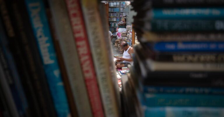 Colaborador: Puedes culparme por todos esos guiones en el texto generado por IA