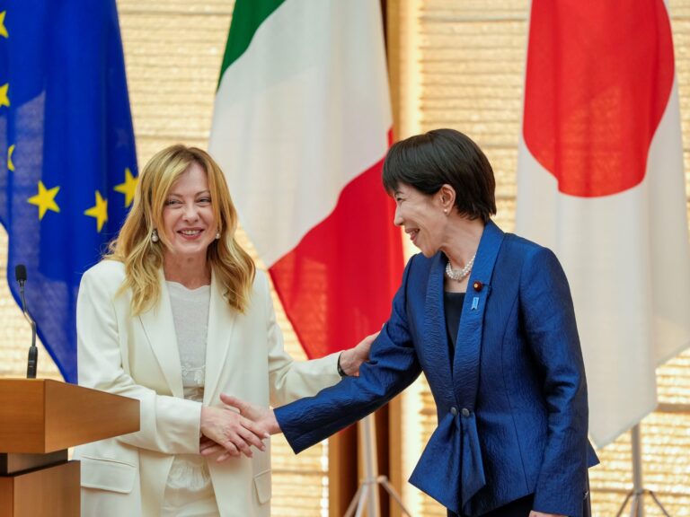 Giorgia Meloni y la primera ministra de Japón lanzan una “alianza estratégica” y desafían el escenario económico mundial