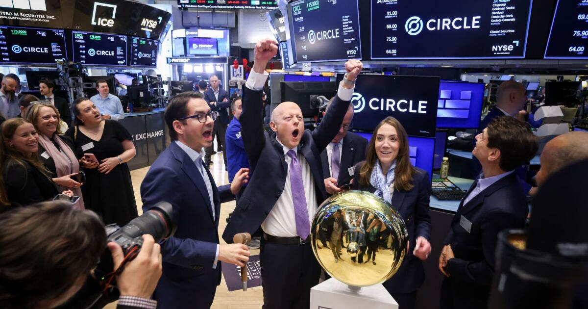 Los bots, la banca y las monedas estables dominarán las fintech en el próximo año