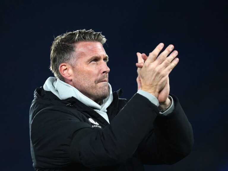 Michael Carrick firma un acuerdo con el Man United para ser entrenador en jefe interino