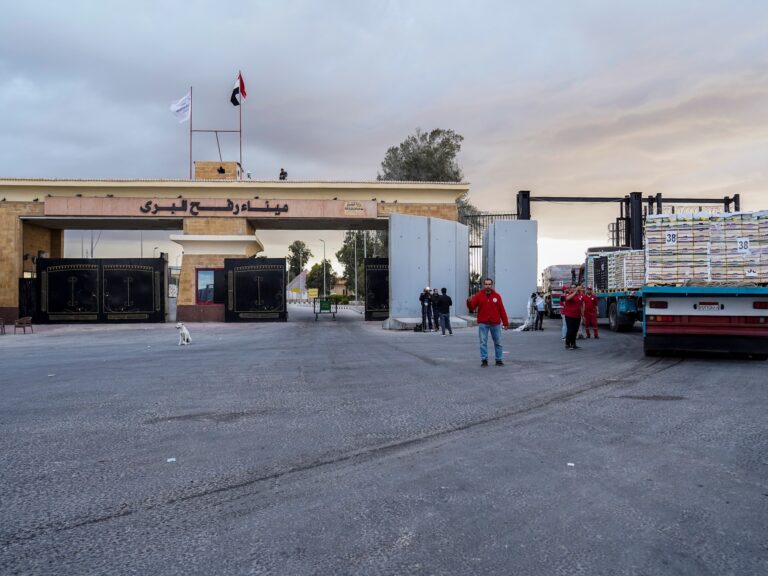 Sin fecha, Israel anuncia la reapertura del paso de Rafah y lanza un megaoperativo para hallar al último rehén en Gaza