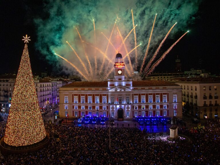 Una medida migratoria del Gobierno de España beneficiará a los argentinos sin papeles que llegaron hasta mediados de 2025