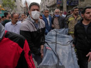 Irán denuncia bombardeos de EE. UU. e Israel a sus instalaciones nucleares