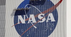 La NASA destina 20.000 millones de dólares y promete volver a llevar humanos a la Luna para 2028