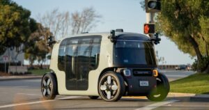 Los robotaxis de Zoox se expanden por más barrios de San Francisco y llegan a nuevas ciudades.