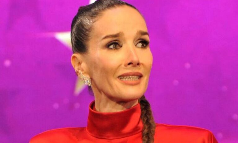 Natalia Oreiro atraviesa un tenso momento familiar y solicita ayuda urgente. 31 Natalia Oreiro atraviesa un tenso momento familiar y solicita ayuda urgente.