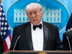 Lo que declaró Donald Trump en la conferencia de prensa tras el intento de magnicidio