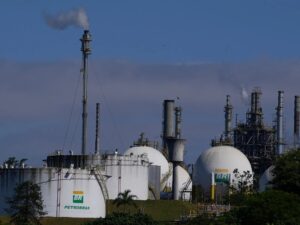 Los biocombustibles estabilizan los precios en Brasil ante la crisis petrolera por Irán
