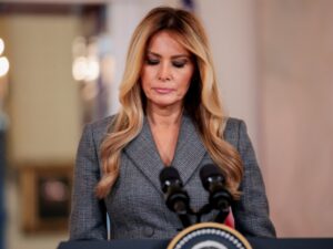 Melania Trump desmiente vínculos con Jeffrey Epstein y sus abusos