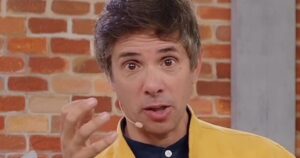 Robertito Funes Ugarte contó sus trabajos previos a la fama: “Me daban una campera con olor a humedad”