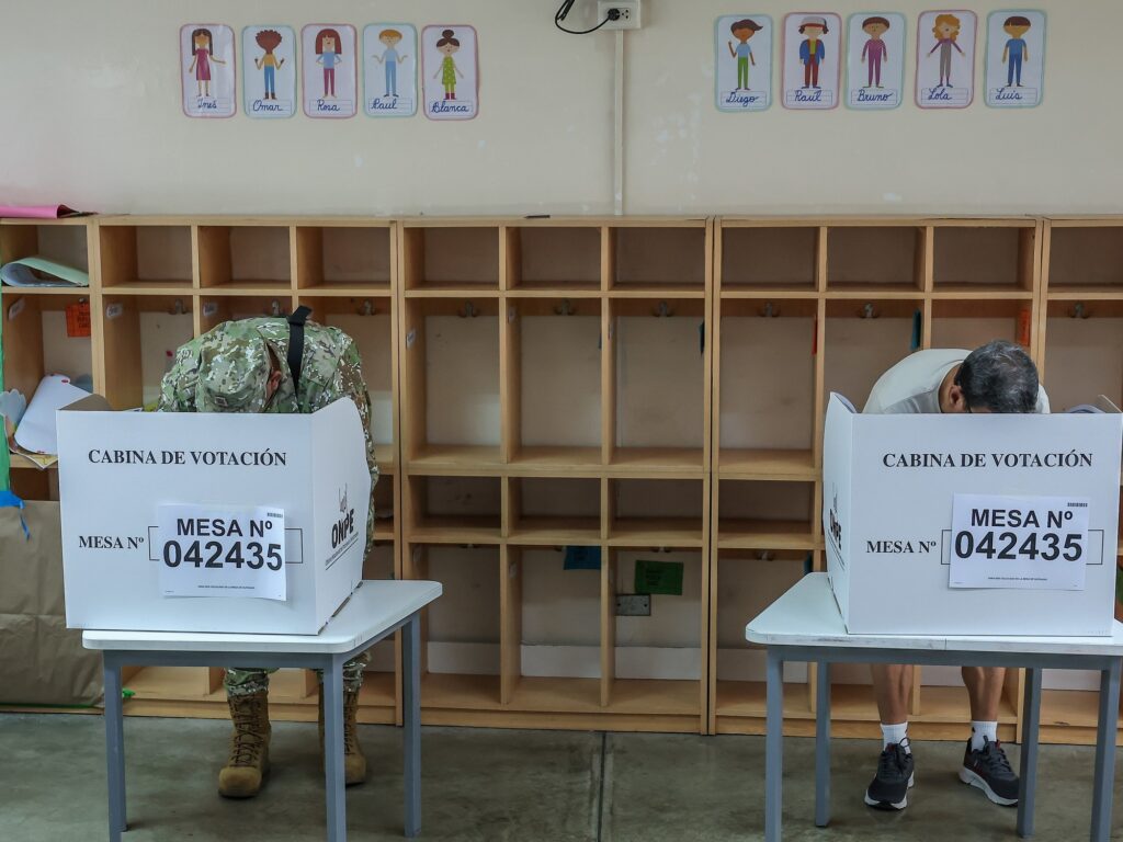 ¿A qué se debe la lentitud en la entrega de resultados de las elecciones presidenciales en Perú?
