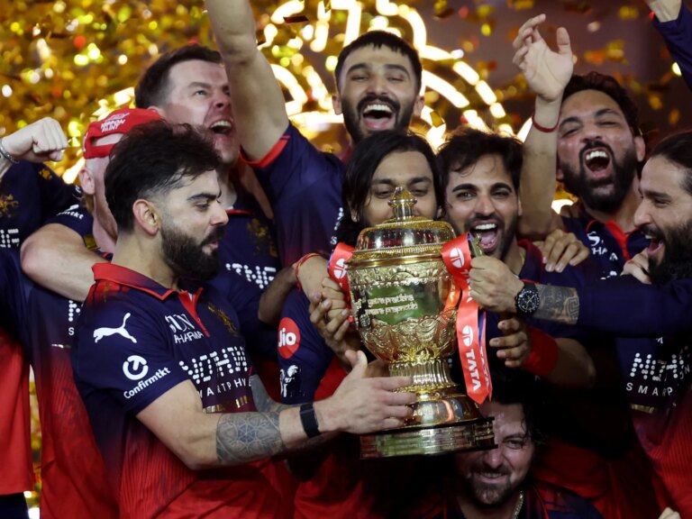 Kohli impulsa a Bengaluru a obtener títulos consecutivos de IPL 'cosas de ensueño'