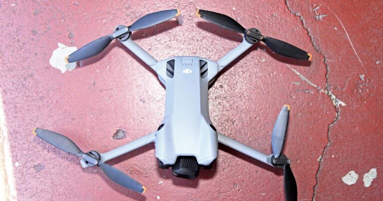 El FBI incauta drones y cita a pilotos cerca del estadio SoFi durante el Mundial