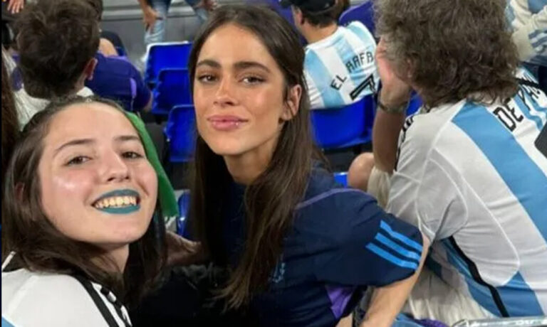 La increíble cábala de Tini Stoessel en el partido de la Selección Argentina en el Mundial