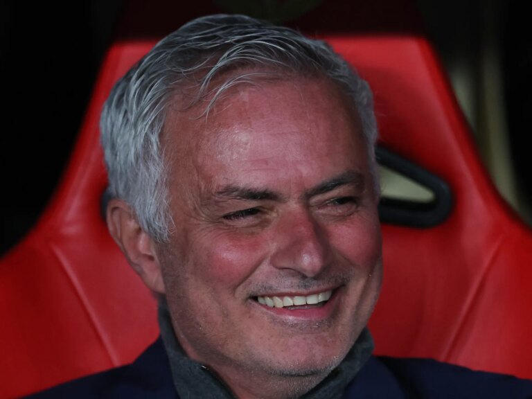 Pérez reelegido en el Real Madrid allana el camino para el regreso de Mourinho como entrenador