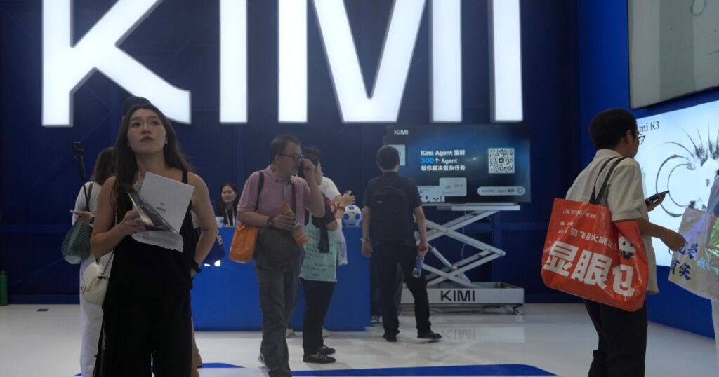 Más baratos, abiertos e inteligentes: los modelos chinos de IA ganan terreno a medida que avanzan en EE. UU.