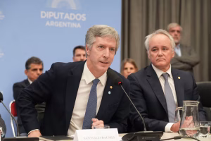 Morosidad y créditos en dólares: la visión del titular del Banco Central