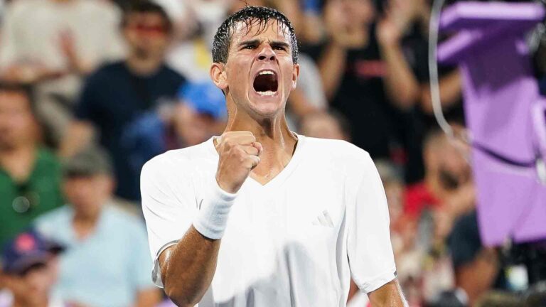 Rafa Jódar arrasa a Lehecka y avanza a cuartos en Montreal