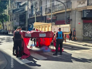 Choque y vuelco en Balvanera: una adolescente hospitalizada