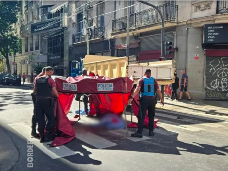 Choque y vuelco en Balvanera: una adolescente hospitalizada