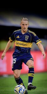 Ascacibar, el inesperado goleador de Boca en la era Arruabarrena