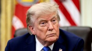 Trump modifica el calendario de vacunación infantil y preocupa a expertos argentinos