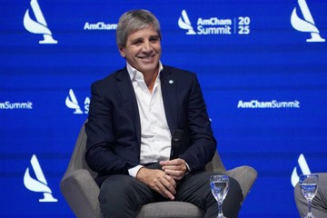 Caputo: «Si alguno cree que vamos a ser Suiza mañana está muy equivocado»