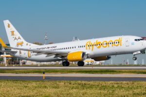 Flybondi en crisis: no paga a empleados y suma pedidos de quiebra