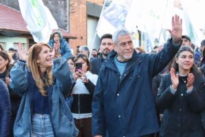La esposa de Ferraresi lo designó en un cargo municipal tras su renuncia