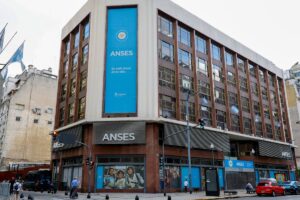 Anses: ¿cuándo cobran los jubilados con DNI terminado en 7?