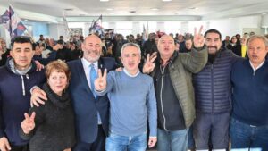 Kicillof suma a Santiago Cúneo, que se afilió al PJ bonaerense