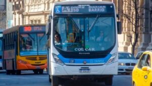 Paro de UTA: Córdoba sin colectivos desde la medianoche
