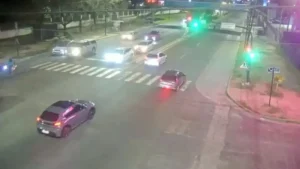 Picada en City Bell: demoraron a dos conductores en Cantilo y 13 C
