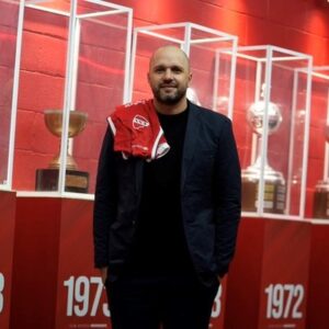 Jadson Viera es el nuevo DT de Independiente: quién es y cómo juega