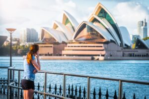 Inversión y productividad: el camino hacia Australia y Corea