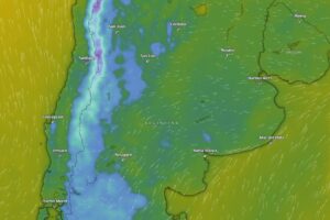 Alerta amarilla por nevadas, vientos y Zonda para este martes