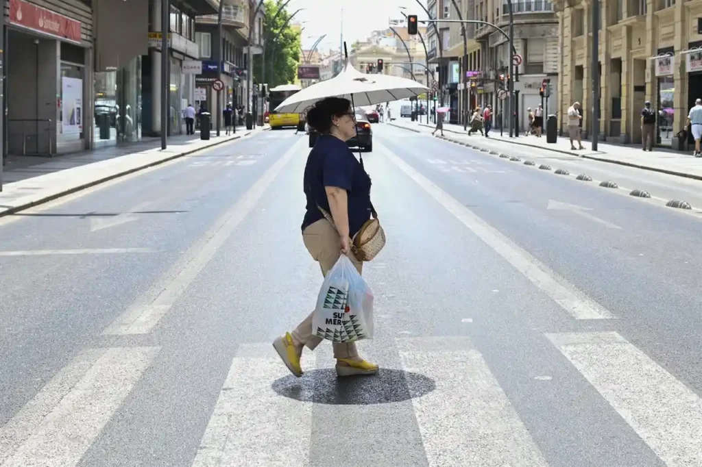 Temperaturas de hasta 39 grados activan avisos por calor en España