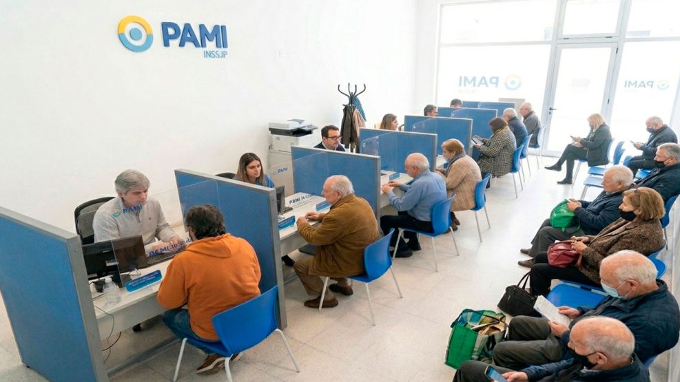PAMI renovó su cartilla médica digital: cómo funciona el buscador