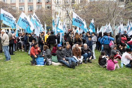 www.lanacion.com.ar