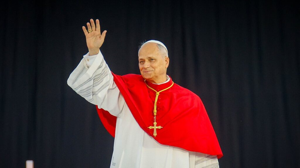 El papa León XIV recibe el alta médica tras una operación de pulmón