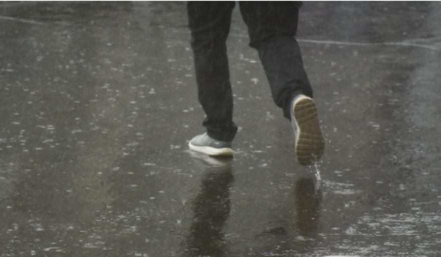 El tiempo en La Plata: domingo con lluvias y mejoras en la semana